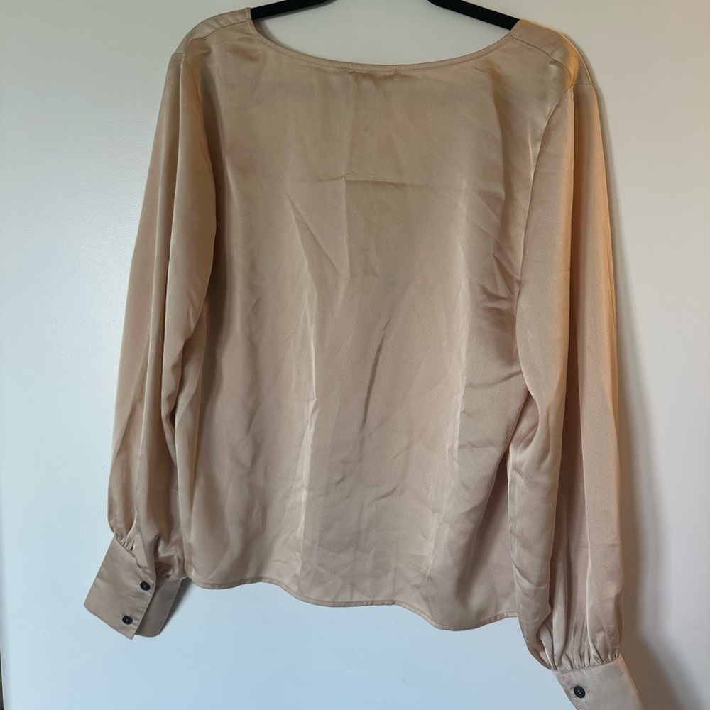 Sanctuary Women's Satin Extended Cuff Blouse Beige, Oatmilk US L - Picture 2 of 5